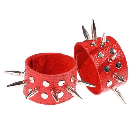 Напульсники с шипами, Sitabella